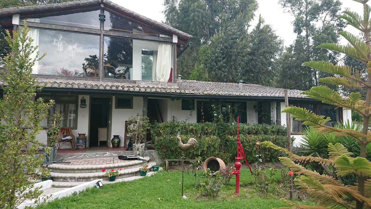 Villa Mimi 奥塔瓦洛 外观 照片